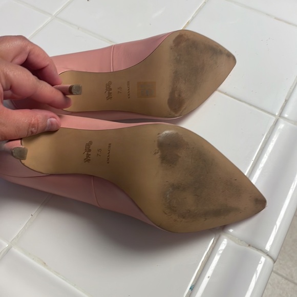 Coach heels 3 1/2 inch - Picture 3 of 5